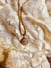 Load image into Gallery viewer, Pearl Quilted Necklace Chanel
