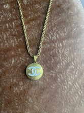 Load image into Gallery viewer, Sophia Large Necklace
