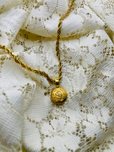 Load image into Gallery viewer, Vintage Dior Parisian 1980
